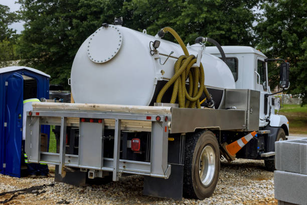 Best Portable toilet rental cost  in Vergennes, VT